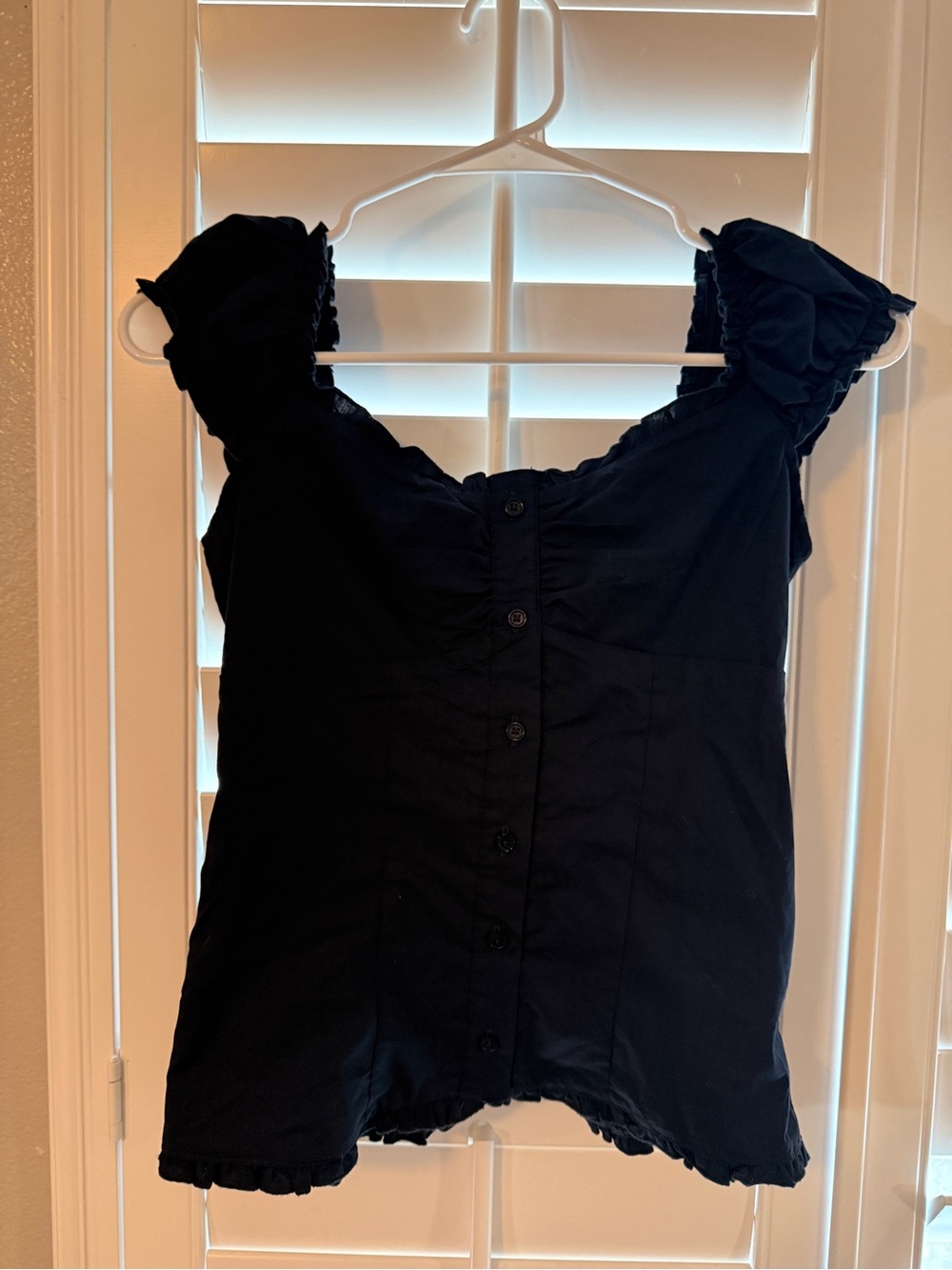 Hollister Black Ruffled Sleeve Button-Front Top